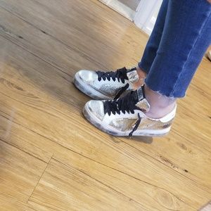 Golden Goose Sneakers